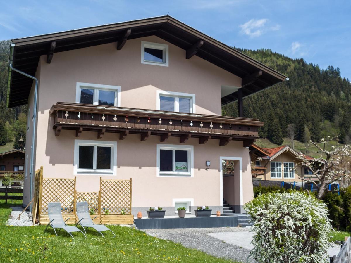 Modern Apartment Near Ski Area In M Hlbach Dorf  Exteriér fotografie