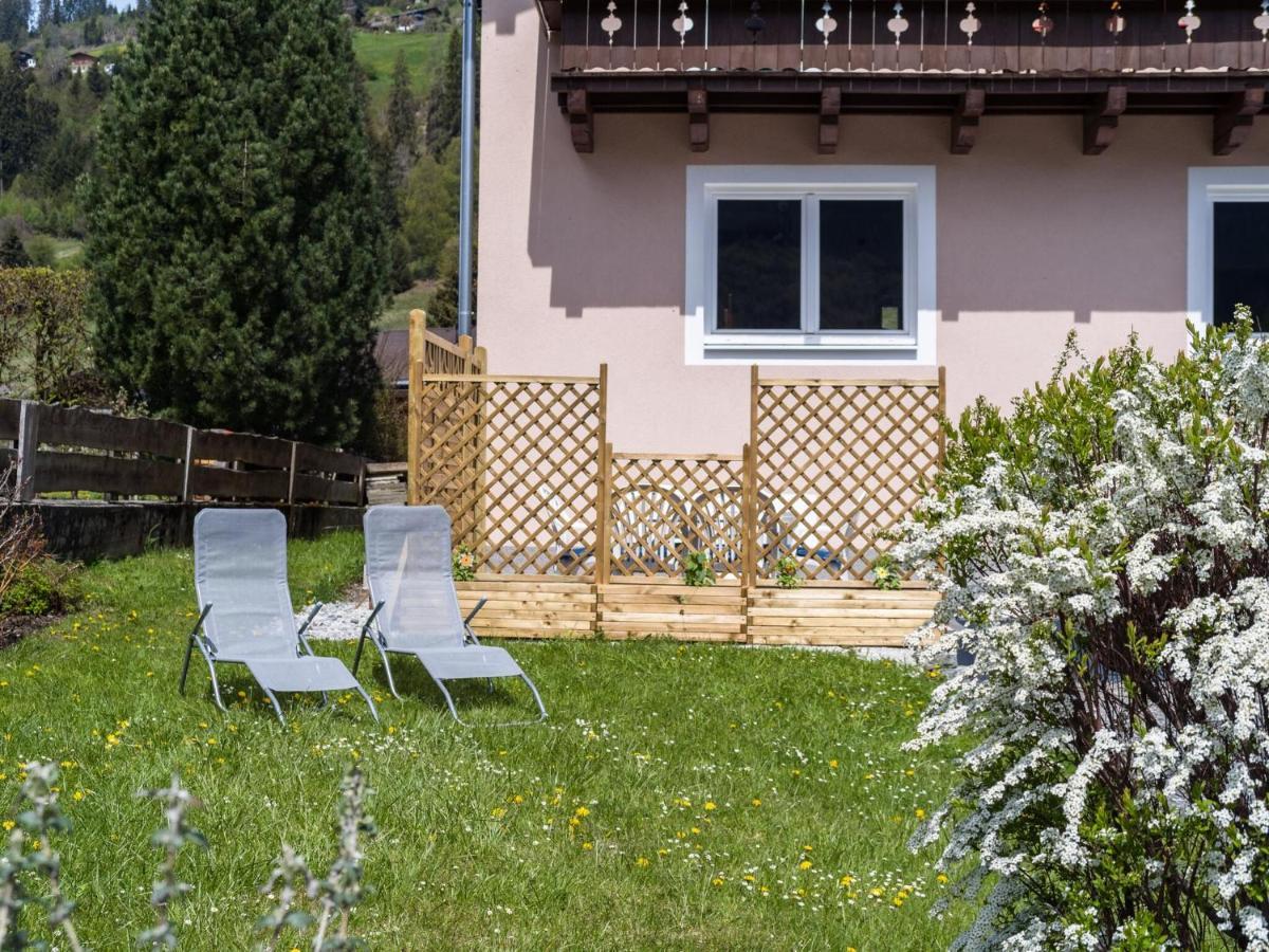 Modern Apartment Near Ski Area In M Hlbach Dorf  Exteriér fotografie