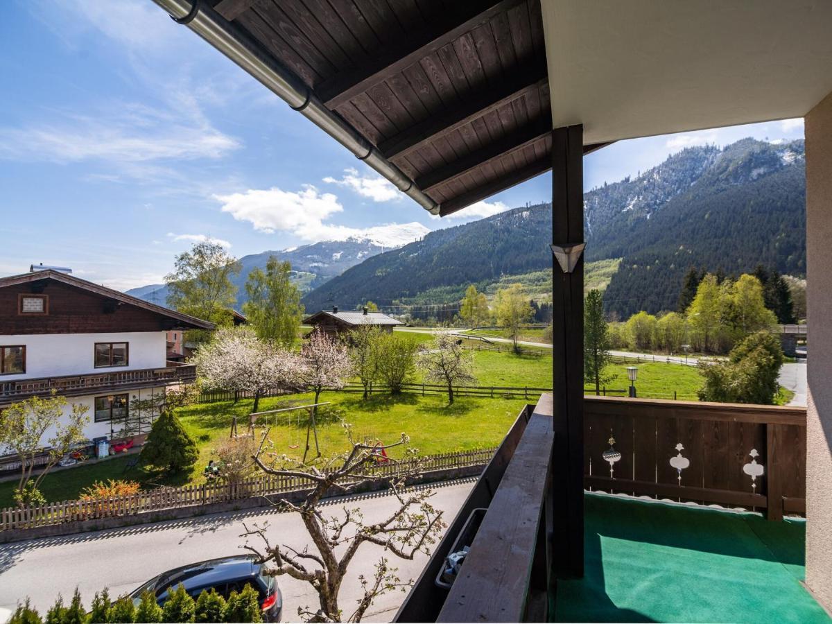 Modern Apartment Near Ski Area In M Hlbach Dorf  Exteriér fotografie